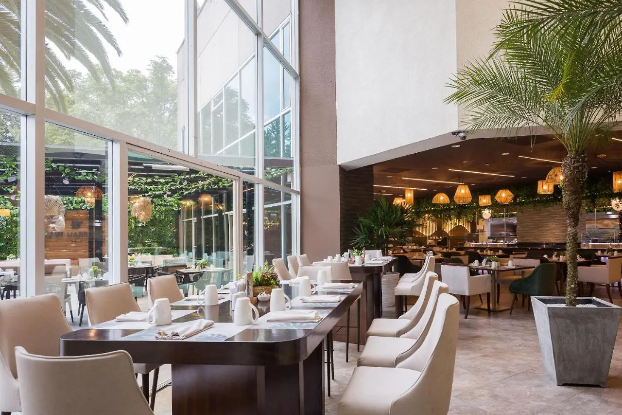 Jw Marriott Quito Hotel