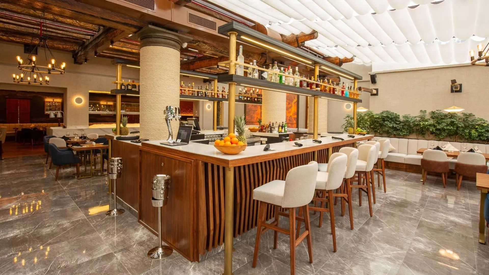 Jw Marriott Quito Hotel