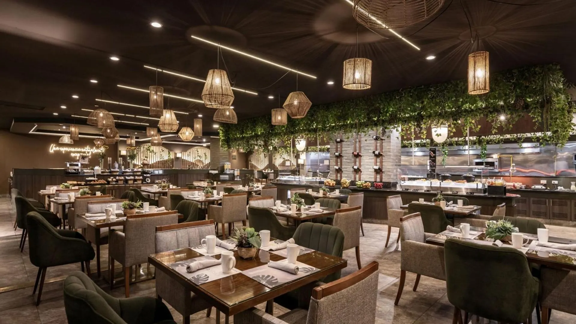 Jw Marriott Quito Hotel